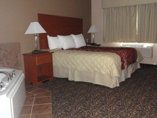 Canby Inn And Suites Exterior foto